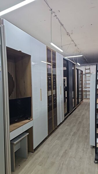 Executam mobilier la comanda,